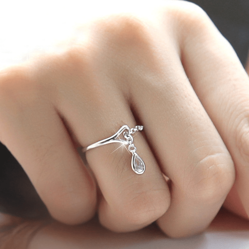 Glistening Silver Water Droplet Ring