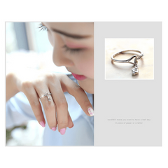 Glistening Silver Water Droplet Ring