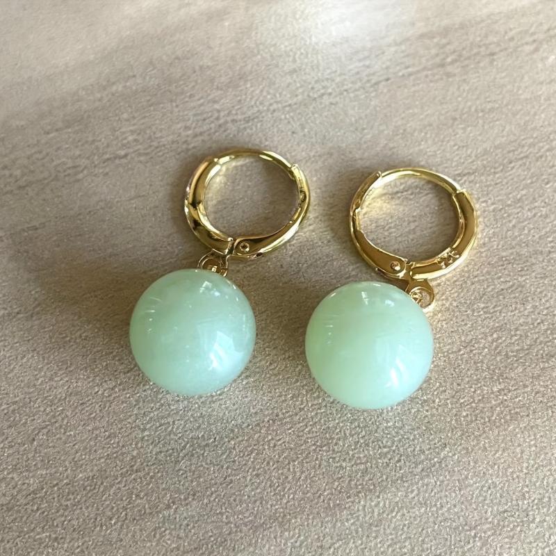Medieval Jade Earrings - Stylish Artistic Accessory for Any Outfit