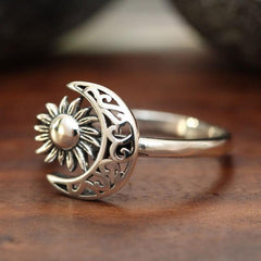 Vintage Silvery Plated Bohemian Moon & Sun Ring Jewelry