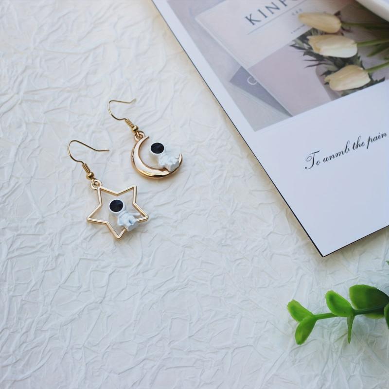 Asymmetric Moon & Star Earrings - Creative Jewelry Gift