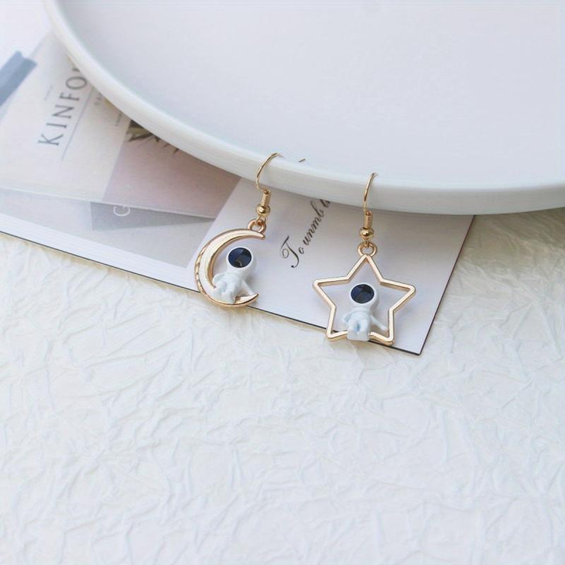 Asymmetric Moon & Star Earrings - Creative Jewelry Gift