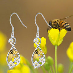 Daisy Bee Earrings Perfect Birthday & Christmas Gift