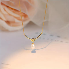 Geometric Lines Faux Pearl Rope Knot Pendant Necklace