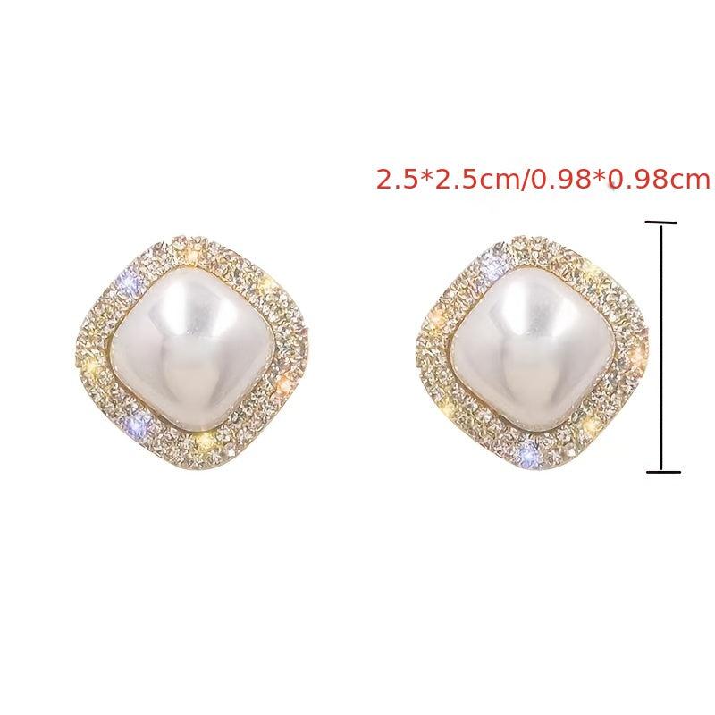 Red Stud Earrings Female Light Style Sense Niche Temperament Earrings
