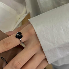 1PC Love Retro Versatile Ring Special Temperament
