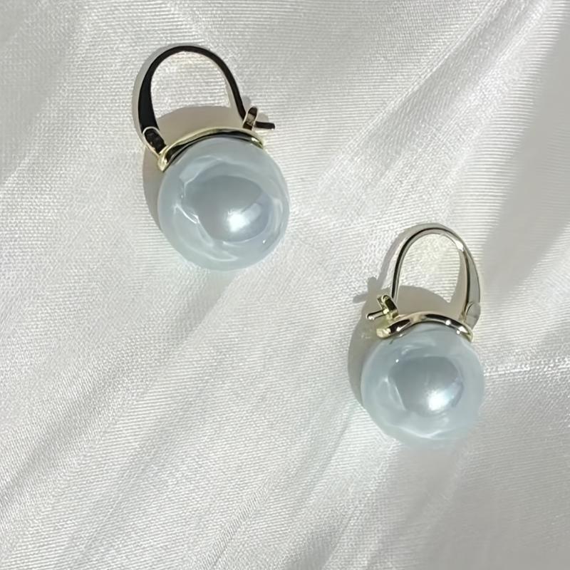 Creative Pearl Earrings Ear Jewelry Retro Ear Buckles
