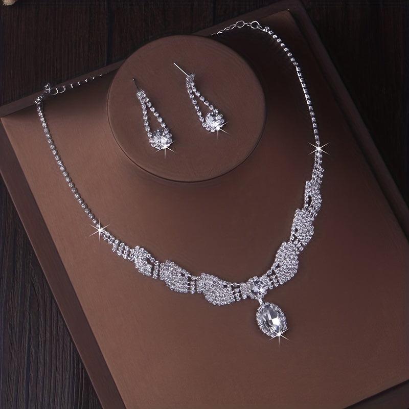 Ladies Inlaid Diamond Necklace and Earrings Set