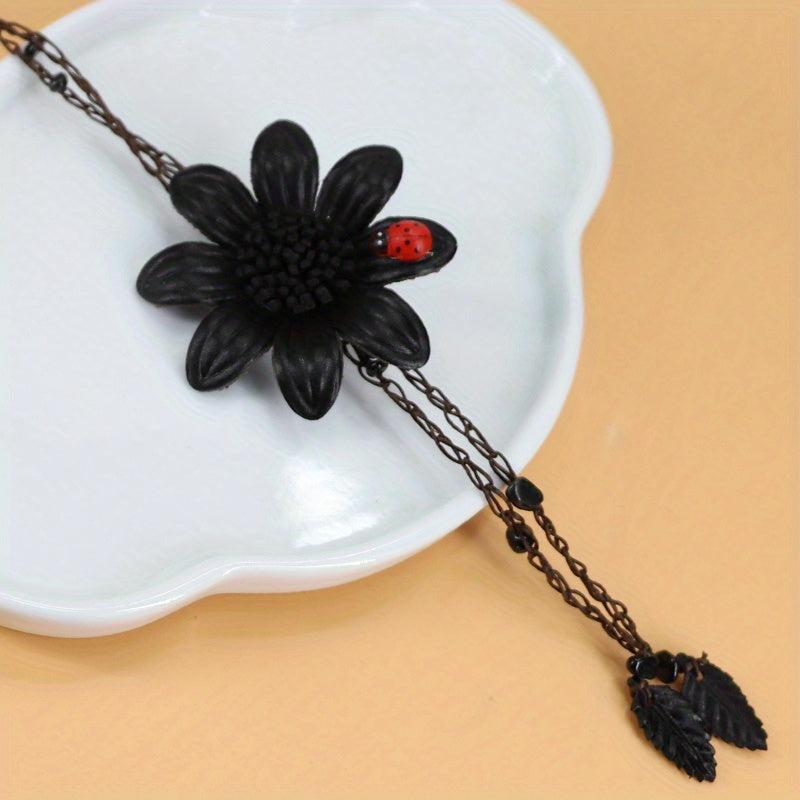 Bohemian Eight Leaf Flower Long Necklace Leather Flower Pendant Long Necklace