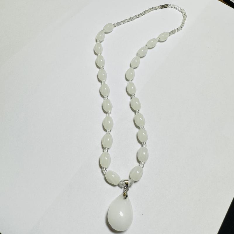 Beads Water Drop Pendant Necklace