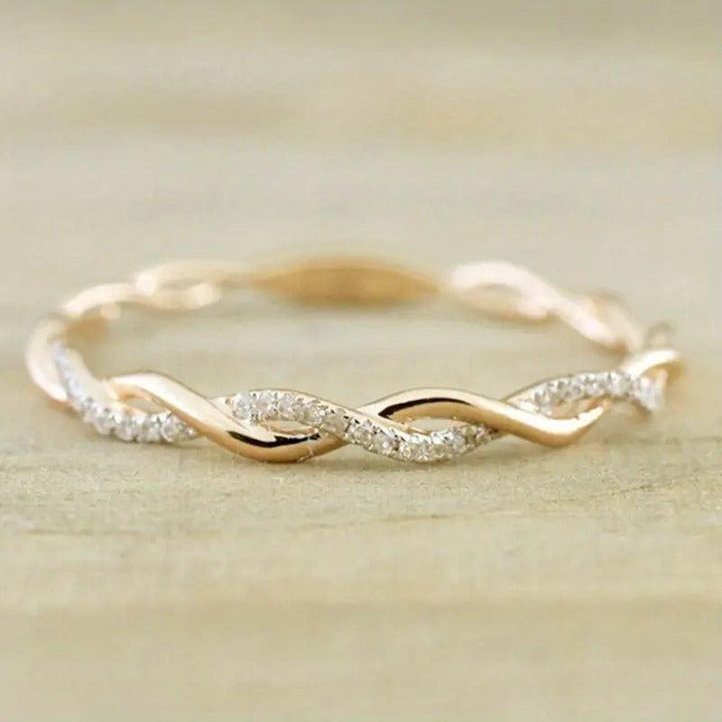 Artificial Diamond Twist Ring Couple Ring Women's Engagement Ring