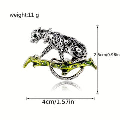 Retro Leopard Brooch Alloy Drop Climbing Leopard Antique Chest Flower