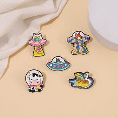 Cartoon Spaceship Jewelry Brooch - Fun and Quirky Accessory
