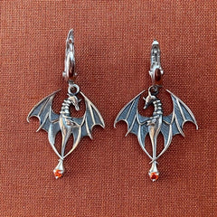 Dark Skull Claw Earrings Gothic Exaggerated Earrings Retro Totem