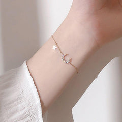 Pastoral Style Moon Pendant Necklace for Women