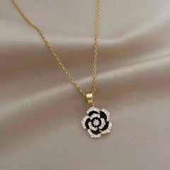Niche Camellia Necklace Female Clavicle Chain Temperament Neck Chain