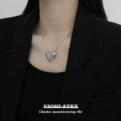 Punk Style Exaggerated Heart Necklace for Women
