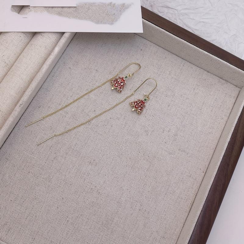 Christmas Tree Earrings - Festive & Stylish Women's Winter Jewelry