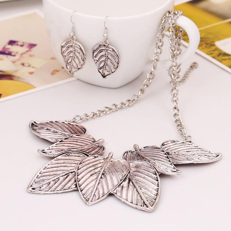 Retro Texture Leaf Necklace Earrings Set, Court Style Party Accessories
