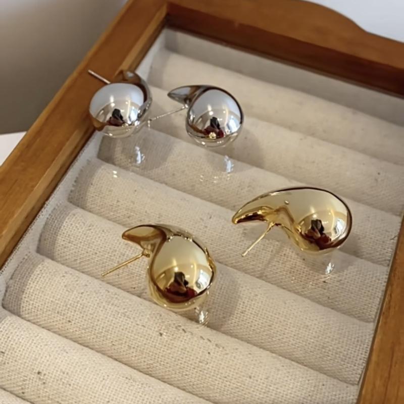 Water Drop Temperament Stud Earrings