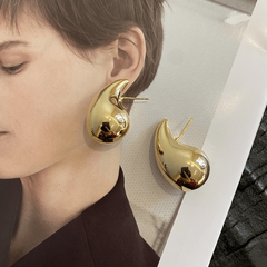 Water Drop Temperament Stud Earrings