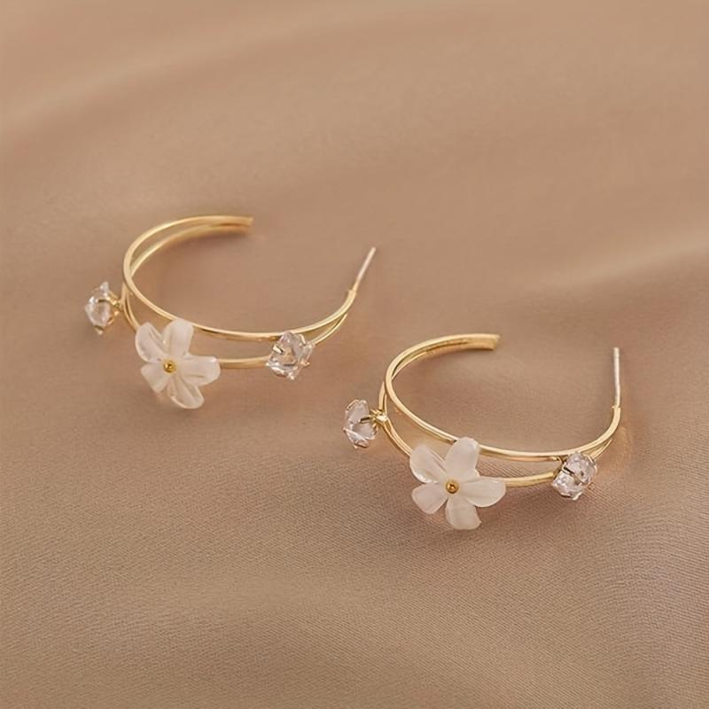 C Ring Flower Earrings with Artificial Diamond