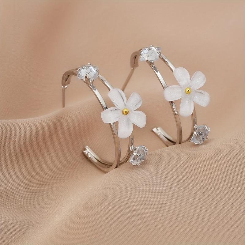 C Ring Flower Earrings with Artificial Diamond