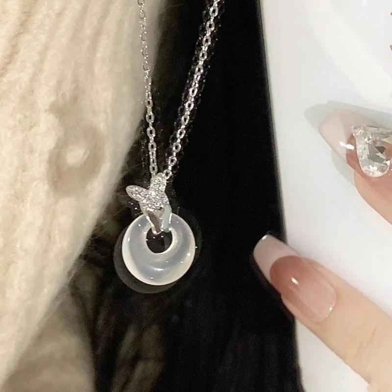 Butterfly Love Peace Buckle Necklace Chinese Style Clavicle Chain Gift