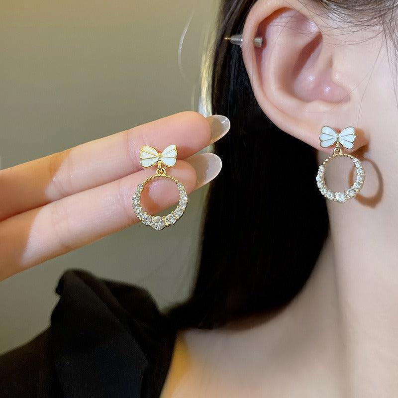 Silvery Needle Bow Earrings Female Ring