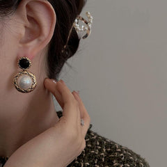 Retro Golden Fragrant Wind Earrings Tide