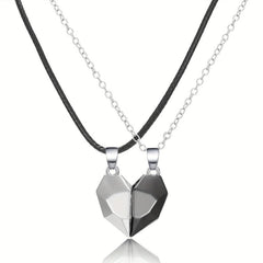 2pcs Magnetic Necklaces Glossy Couple Magnetic Love Necklace