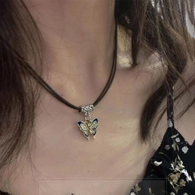 Retro Butterfly Pendant Necklace Women's High End Sense Of Leather Rope Collar