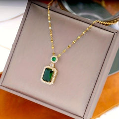 Emerald Clavicle Chain Wedding Dinner Accessories Jewelry
