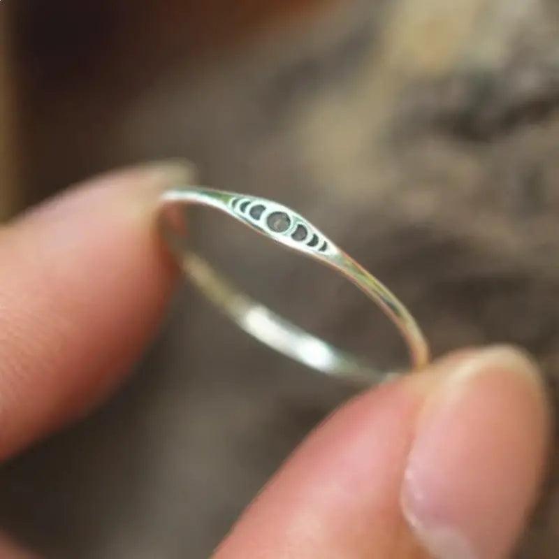 Vintage Moon Ring Silvery Plated Classic Party Jewelry Birthday Gift