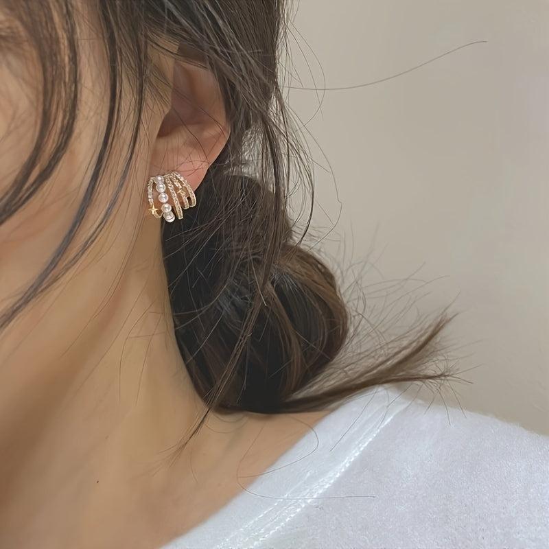 Compact Micro Star Pearl C Stud Earrings