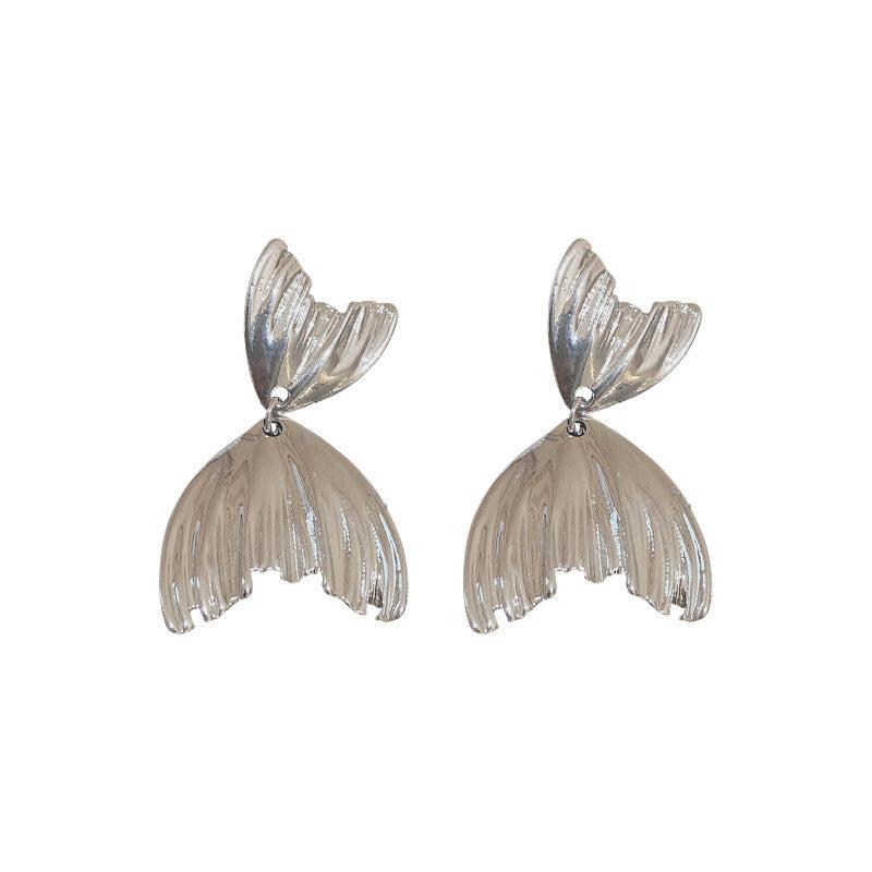 Metal Pleated Fishtail Earrings