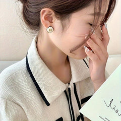 Retro Sense Bow Square Earrings Temperament Ear Stud Earrings