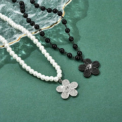 Small Daisy Necklace Clavicle Chain Sweater Chain Decoration
