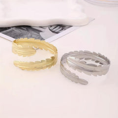 Metal Leaf Feather Arm Ring Electroplated Jewelry