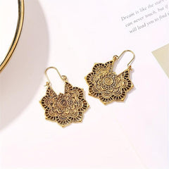 Retro Hollow Flower Earrings Vintage Carved Party Jewelry Gift For Wife