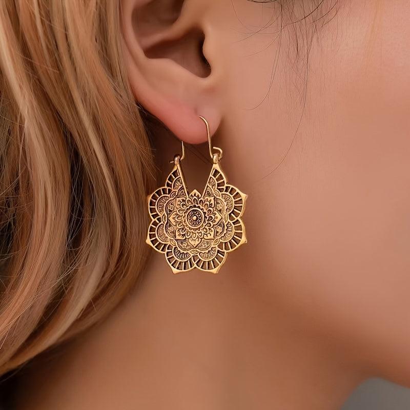 Retro Hollow Flower Earrings Vintage Carved Party Jewelry Gift For Wife