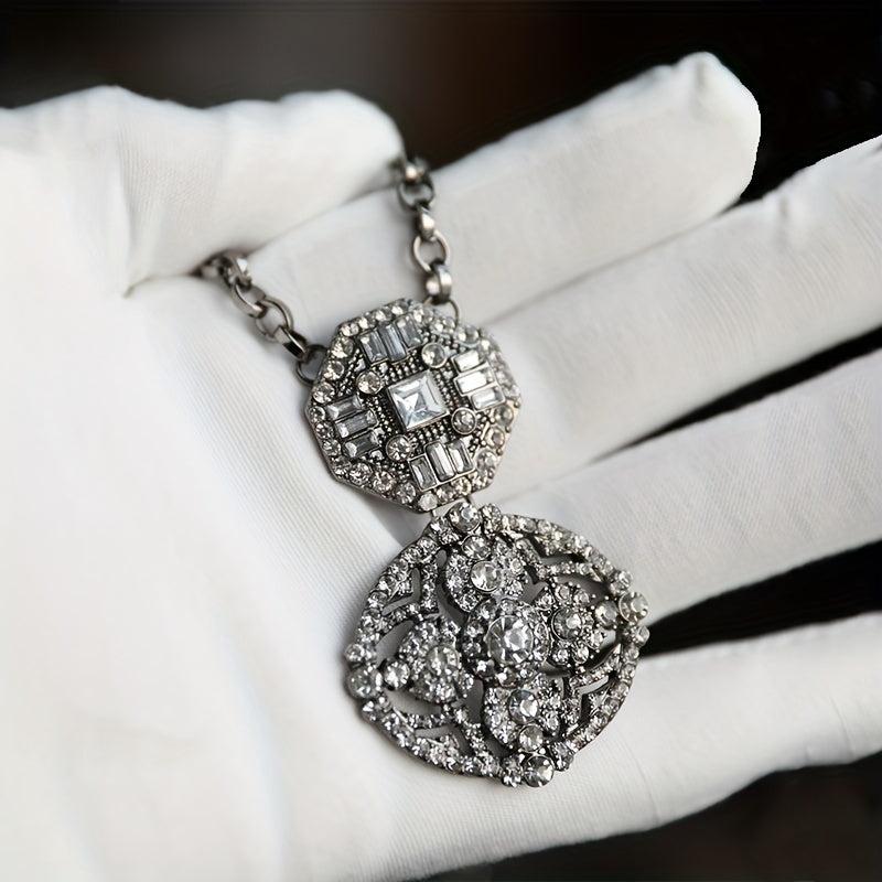 Geometric Shaped Thick Necklace with Artificial Diamond