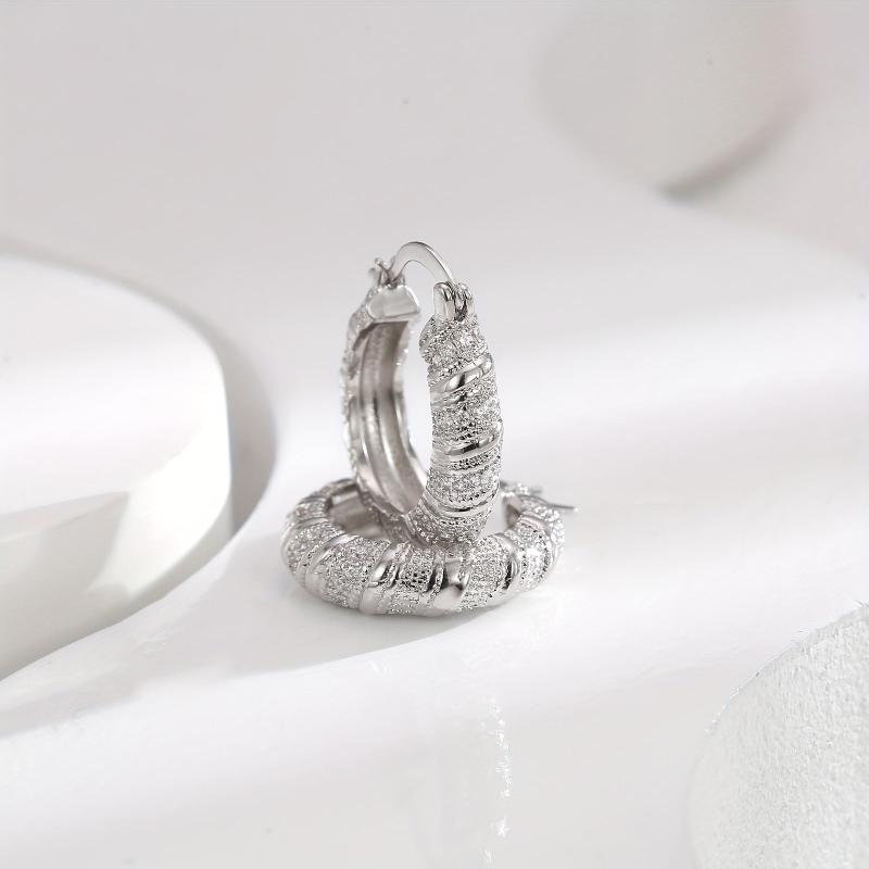Artificial Diamond Round Women's Earrings Silvery Needle