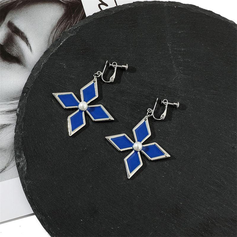 Game Peripheral Engraved Earrings Ear Clip Cosplay Accessories