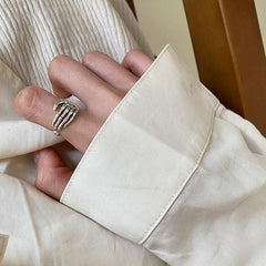 Dark Palm Ring Hip Hop Ring Retro Skull Five claw Ring For Women Girls