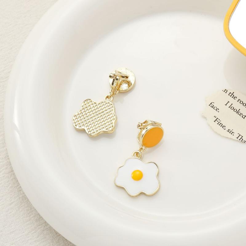 Poached Eggs Fun Stud Earrings Girl Creative Ear Clips