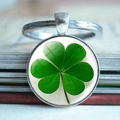 Creative Clover Key Chain Banquet Jewelry Couples Holiday Party Anniversary Gift