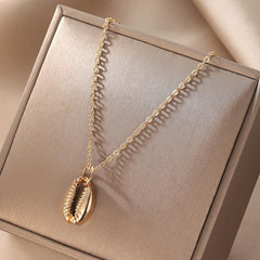Boho Shell Pendant Necklace for Parties
