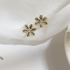 Six Petal Earrings For Girl Ball Party Role Play