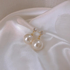 Sweet Pearl Earrings Retro Stud Earrings Ear Jewelry For Girls Women